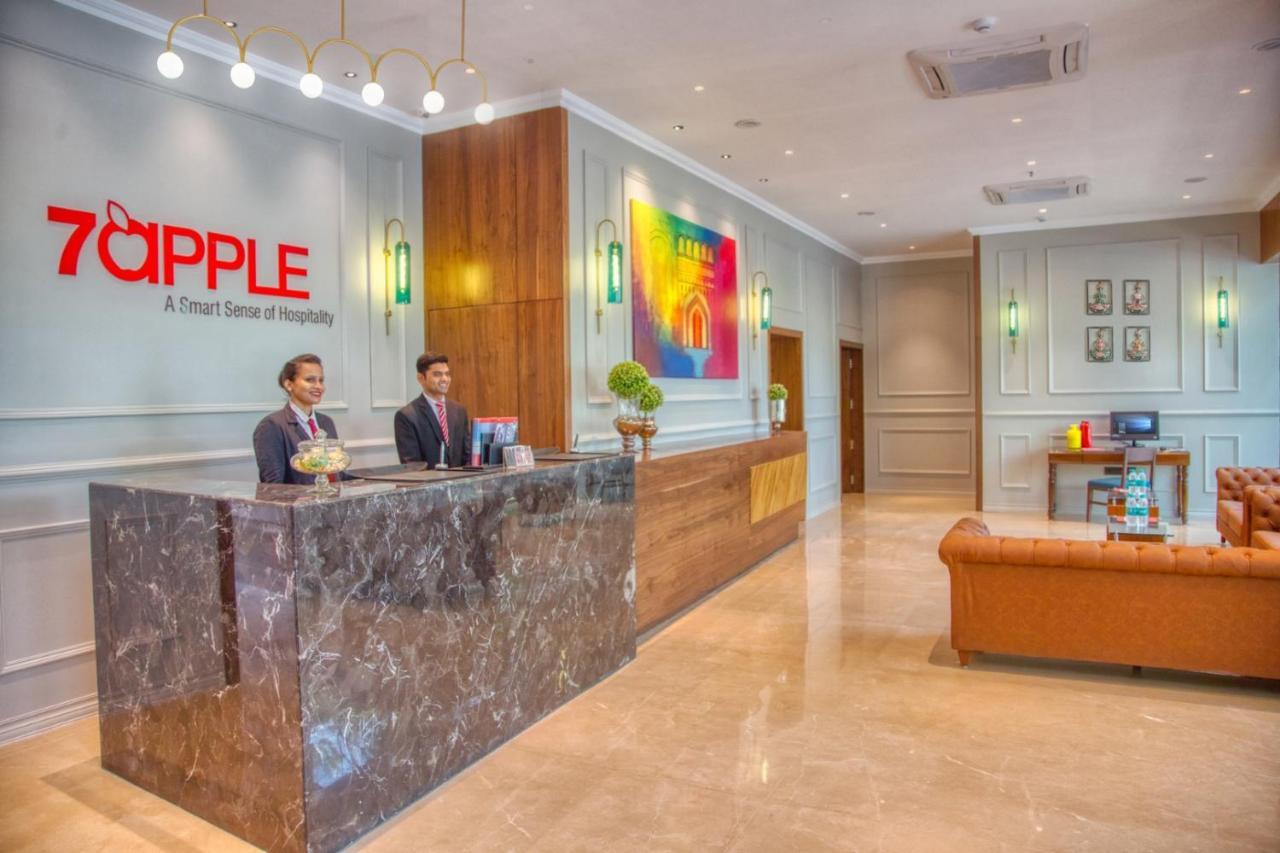 7 Apple Hotel - Viman Nagar Pune Exterior foto